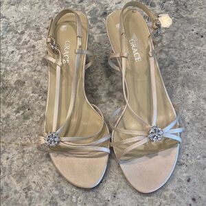 Grace Women's Cream Strappy Sandals